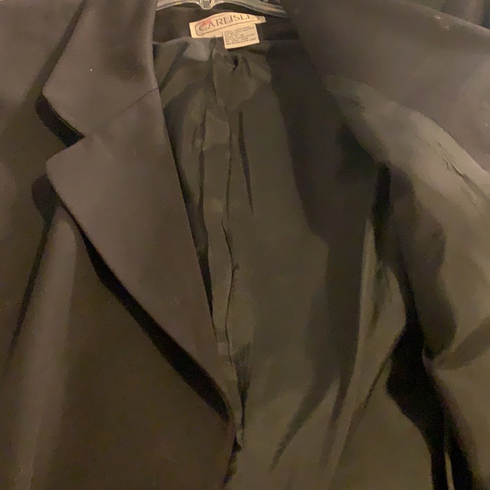 Blazer - Picture 4 of 4